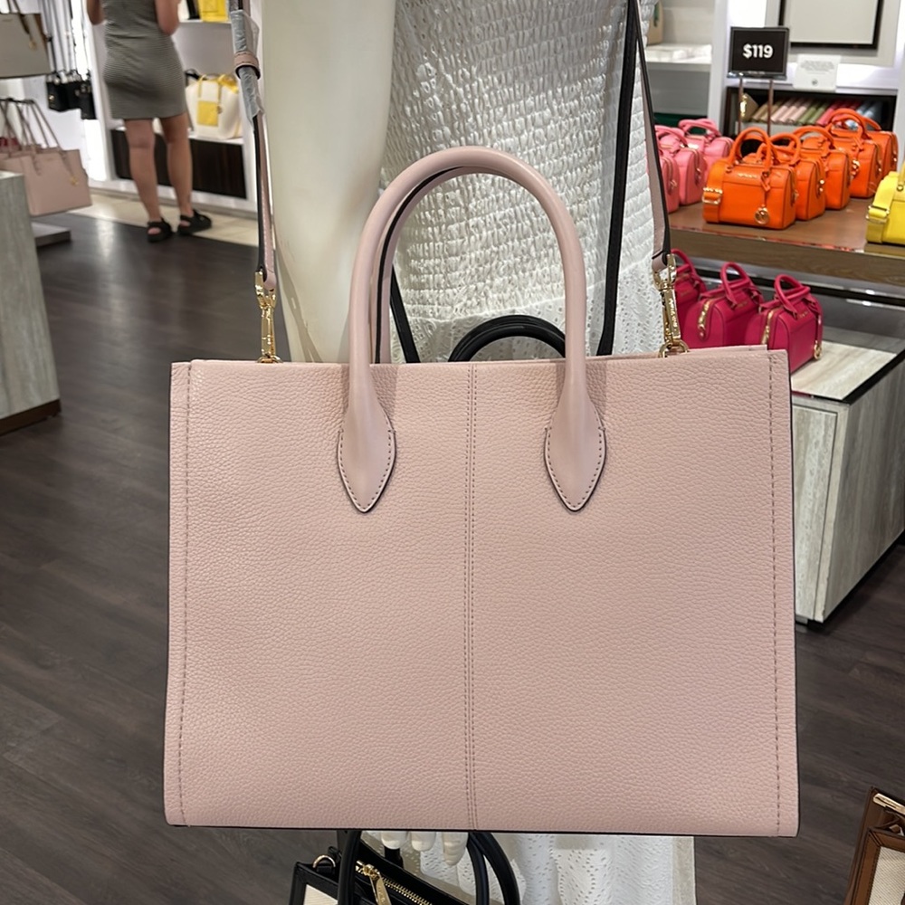 Michael Kors Medium Mirella 35S2G7ZT7L Tote Bag
Powder Blush Multi
NWT - Picture 10 of 16